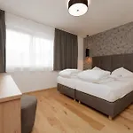 Philipp By A Casa * ゼルデン