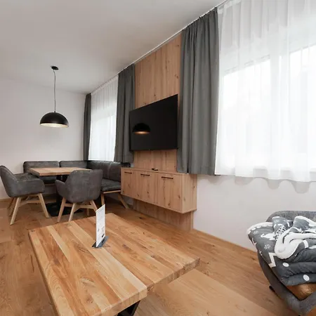 Philipp By A Casa Апартаменти